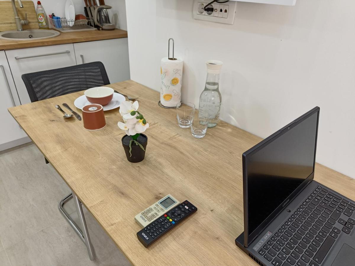 ביילו פוליה Korzo Apartment מראה חיצוני תמונה