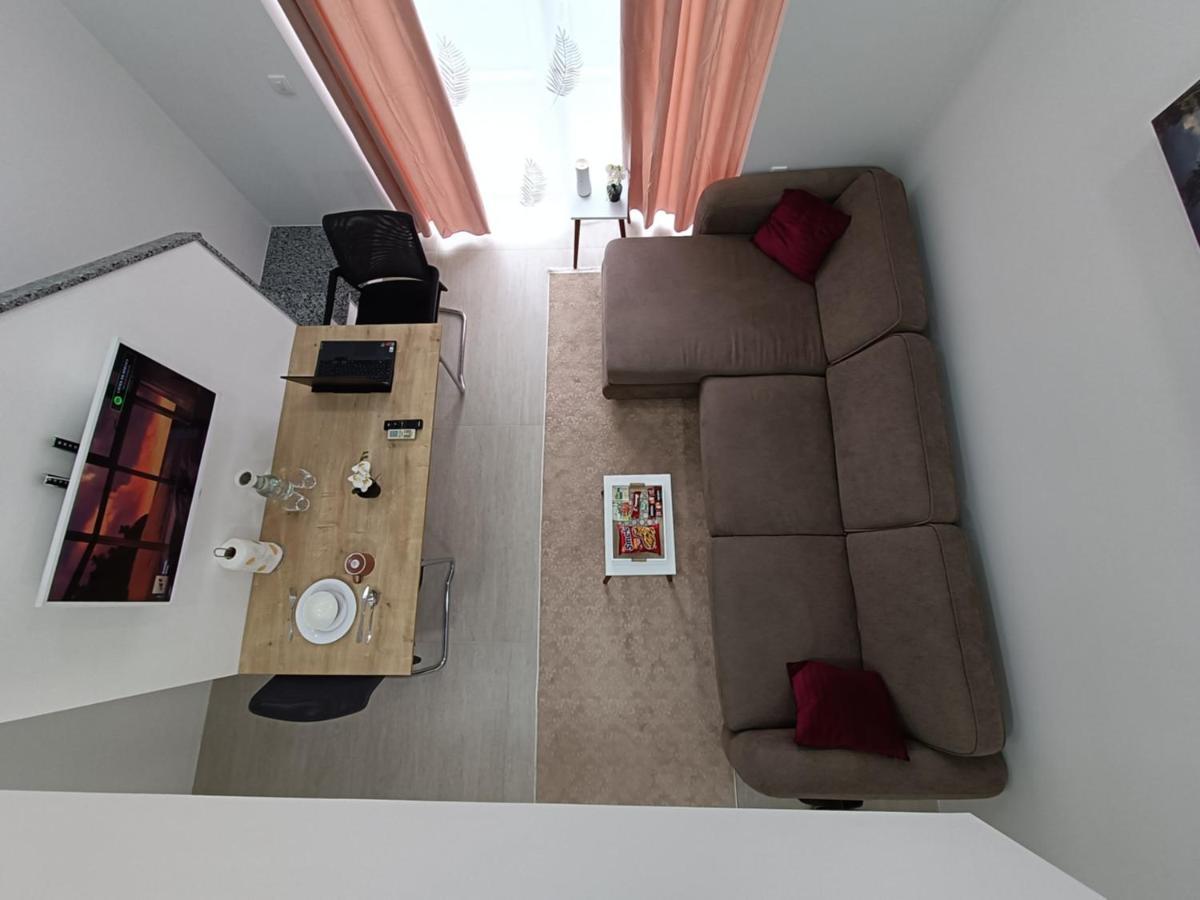 ביילו פוליה Korzo Apartment מראה חיצוני תמונה